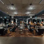 Crowne Plaza By Ihg Hotel 4*