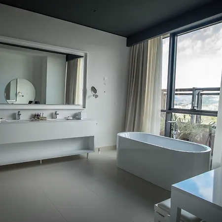 Crowne Plaza By Ihg 酒店 4*