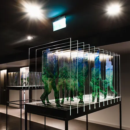 Crowne Plaza By Ihg 酒店