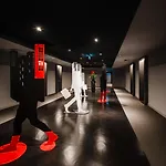 Crowne Plaza By Ihg Szálloda 4*
