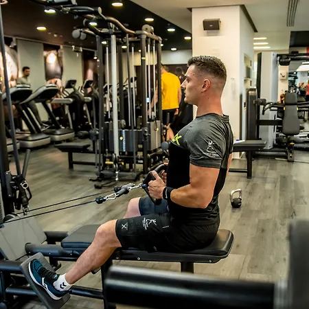 Hotel Crowne Plaza By Ihg 4*