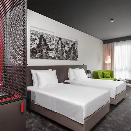 Crowne Plaza Podgorica By Ihg Hotel