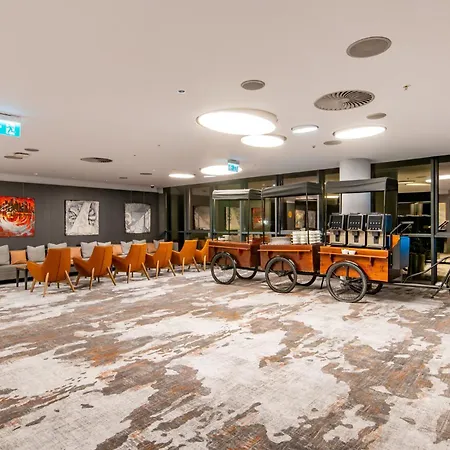 Crowne Plaza By Ihg 4* Подгориця