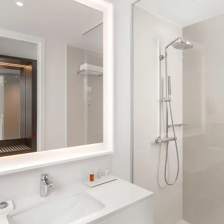 Crowne Plaza Podgorica By Ihg 4*