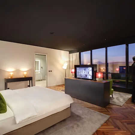 Crowne Plaza By Ihg Hotell Podgorica
