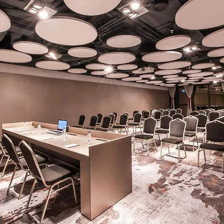 Hotell Crowne Plaza By Ihg Podgorica