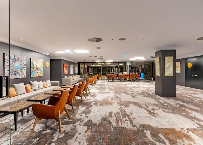 Crowne Plaza By Ihg Hotel 4*