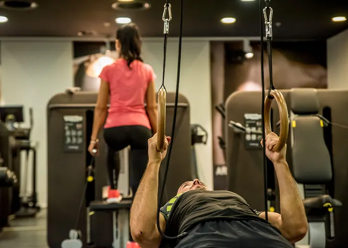 Hotel Crowne Plaza By Ihg 4*